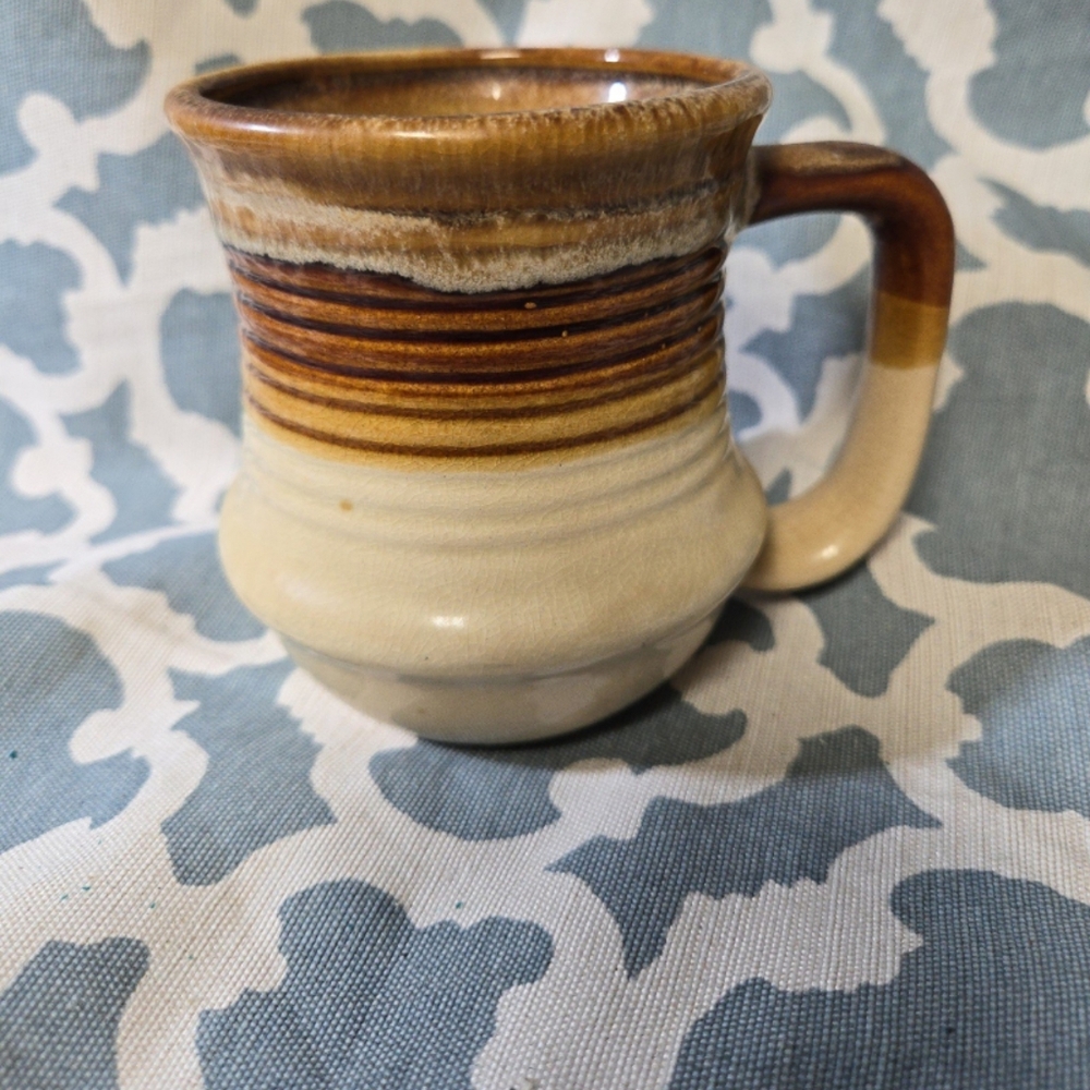 Vintage Brown Ceramic Drip Pottery Coffee Mug Cup 12 oz brown and tan